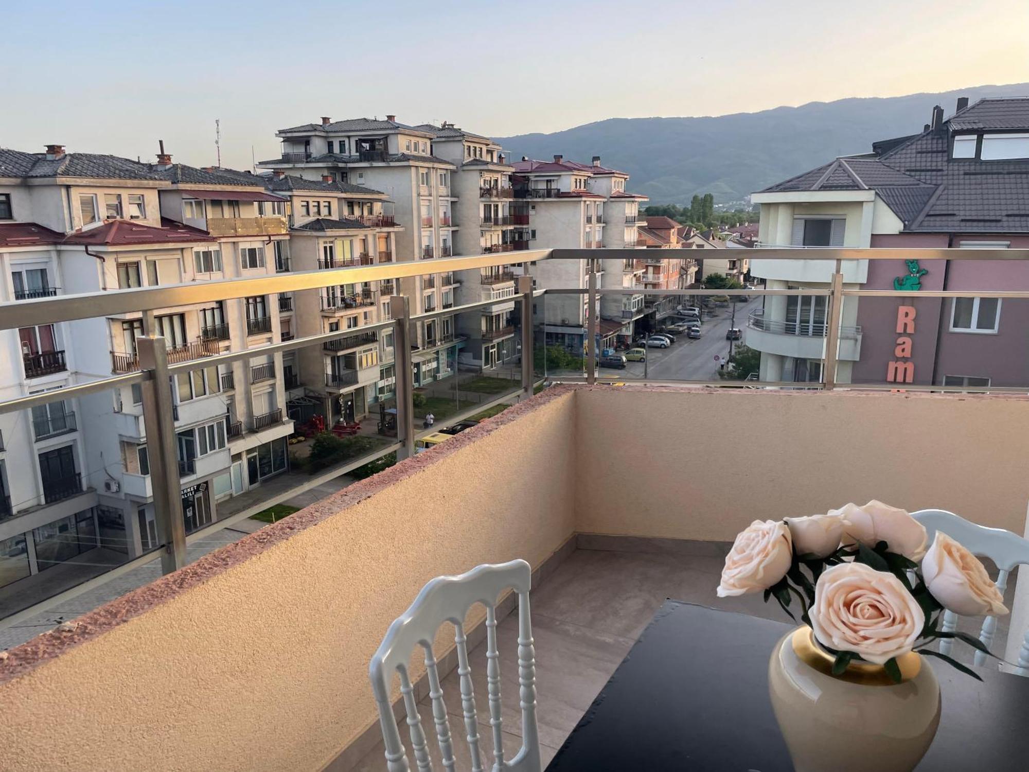 Hotel Majestic Struga Ngoại thất bức ảnh